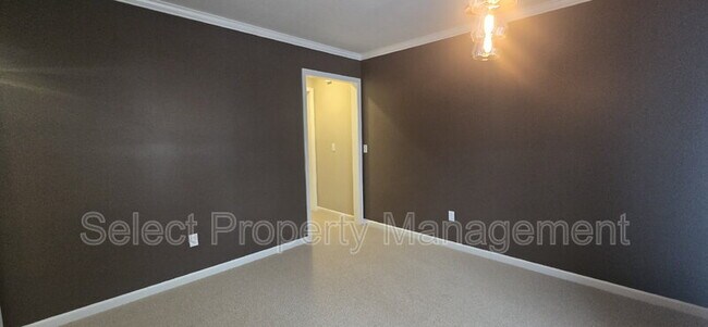 Building Photo - 2515 Sugar Tree Dr