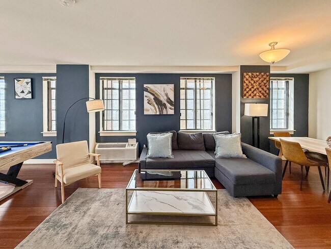 Building Photo - 111-23 N 15th St