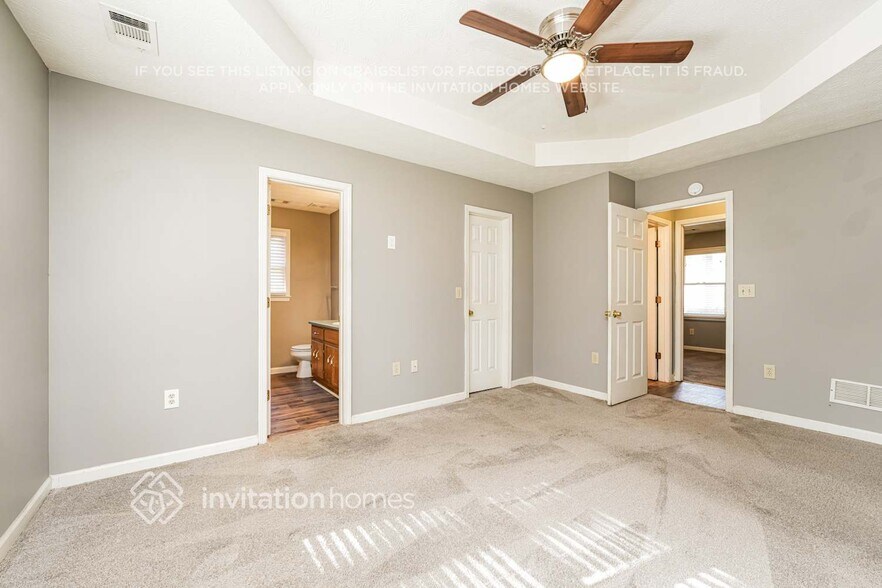 Building Photo - 825 Rambling Rose Ct NW