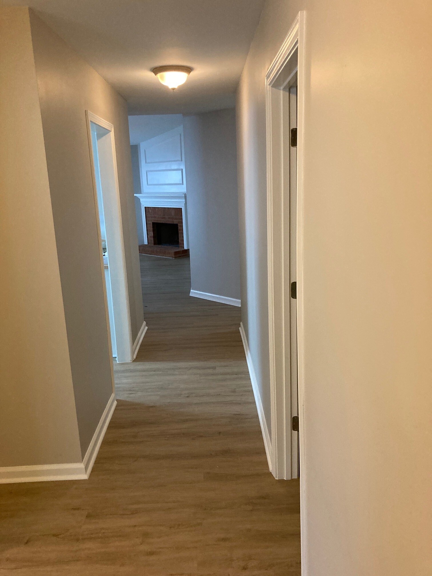 Building Photo - 2328 Leacroft Way