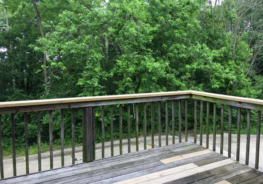 Building Photo - 477 Foxfire Dr