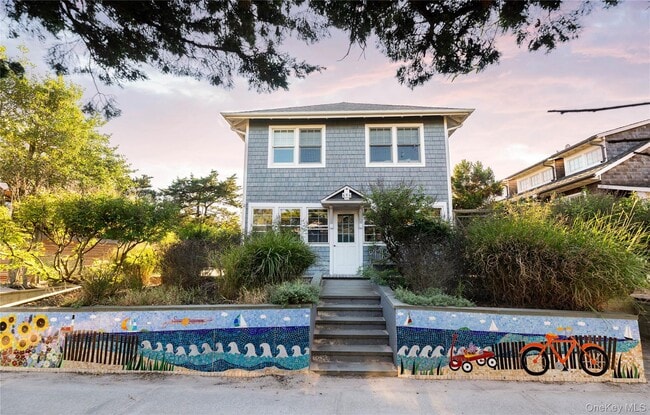 Building Photo - 696 Ocean Breeze Walk