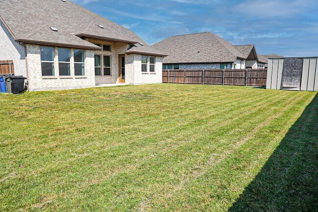 Building Photo - 317 Monument Hill Dr