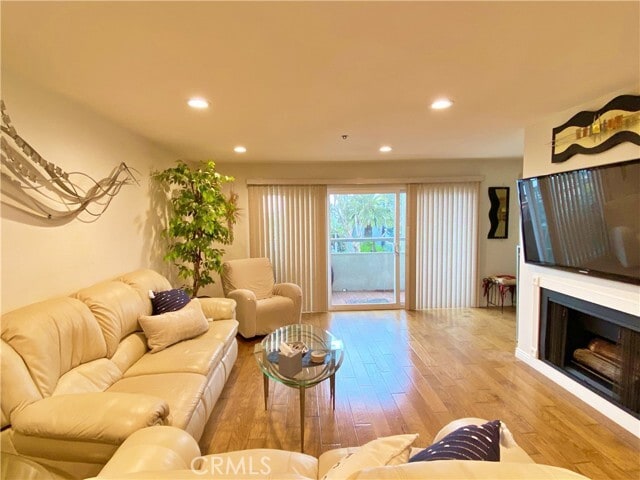 Building Photo - 230 S Catalina Ave