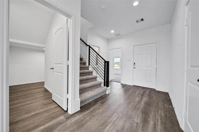 Building Photo - 12115 Blue Coast Ln