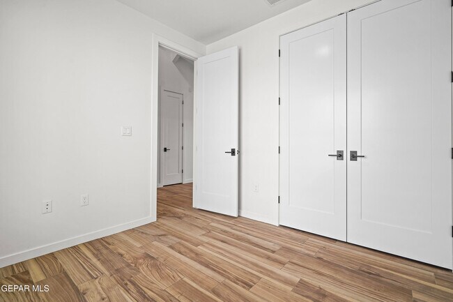 Building Photo - 13637 Chepstow Ct
