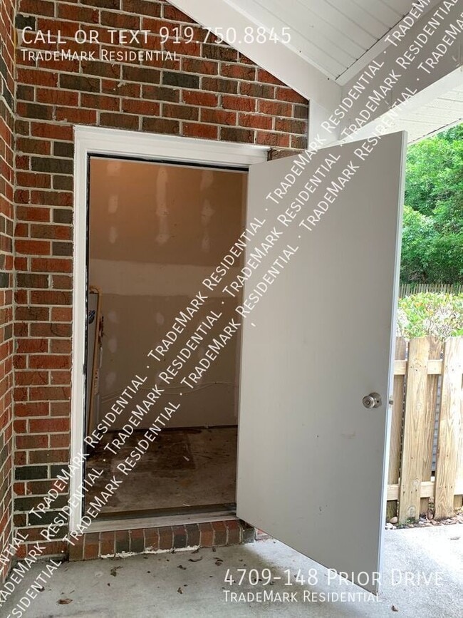 Building Photo - 4709 Prior Dr