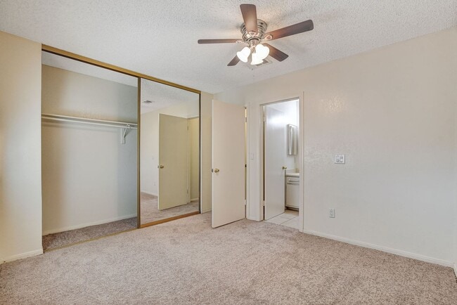 Building Photo - 6750 Del Rey Ave