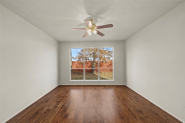 Building Photo - 1611 Brazos Gate Dr