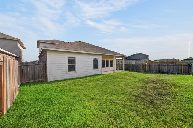 Building Photo - 21311 Orono Hts Trl