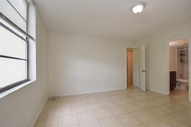 Building Photo - 1790 NW 55th Ave