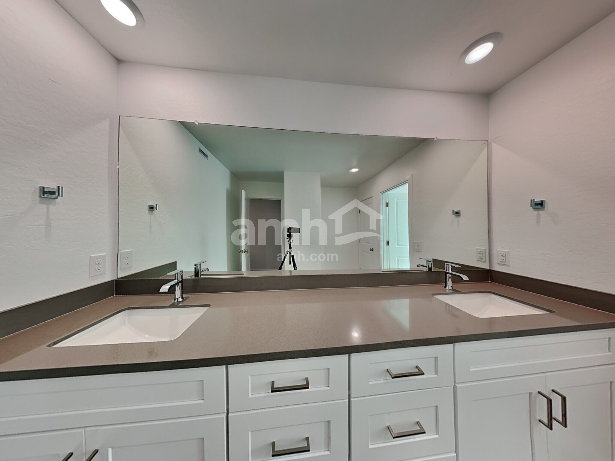 Building Photo - 12254 Thunder Creek Pky