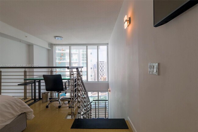 Building Photo - 41 SE 5th St