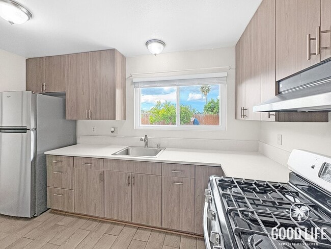 Building Photo - Renovated San Marcos Home with Fruit Trees & Large Yard