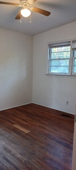 Building Photo - 1641 Atkamire Dr