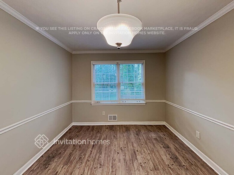 Building Photo - 148 Cavan Way