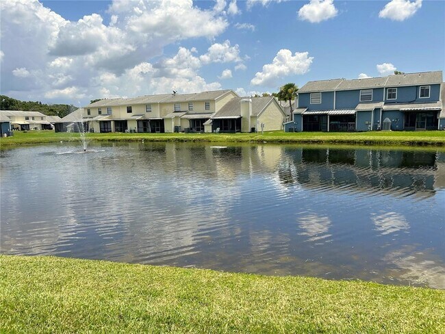 Building Photo - 12682 Castle Hill Dr