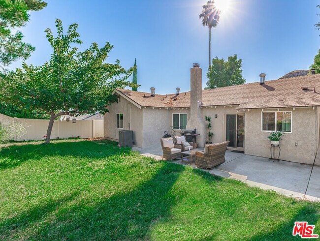 Building Photo - 29846 Grandifloras Rd