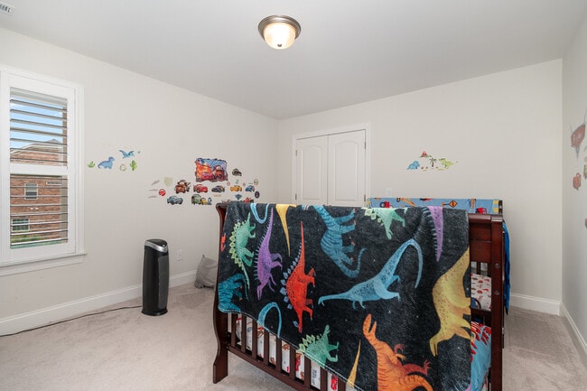 Building Photo - 6006 Tanoak Ct