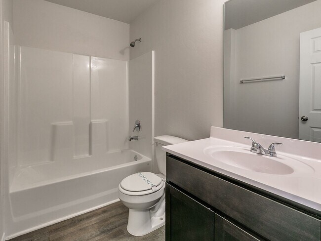 Building Photo - PRELEASING NOW! Four Bedroom | Two and a Half Bath Duplex in Redstone Ranch