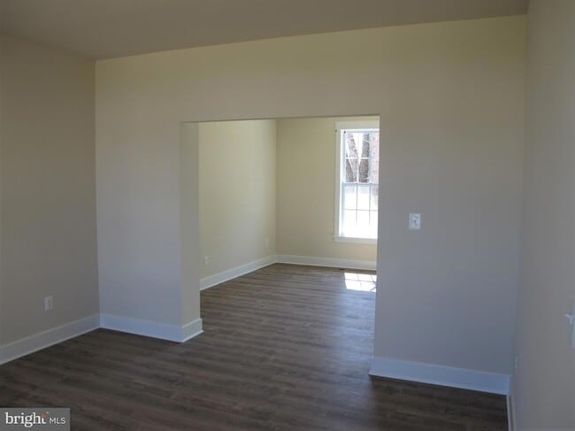 Building Photo - 43 Lee St