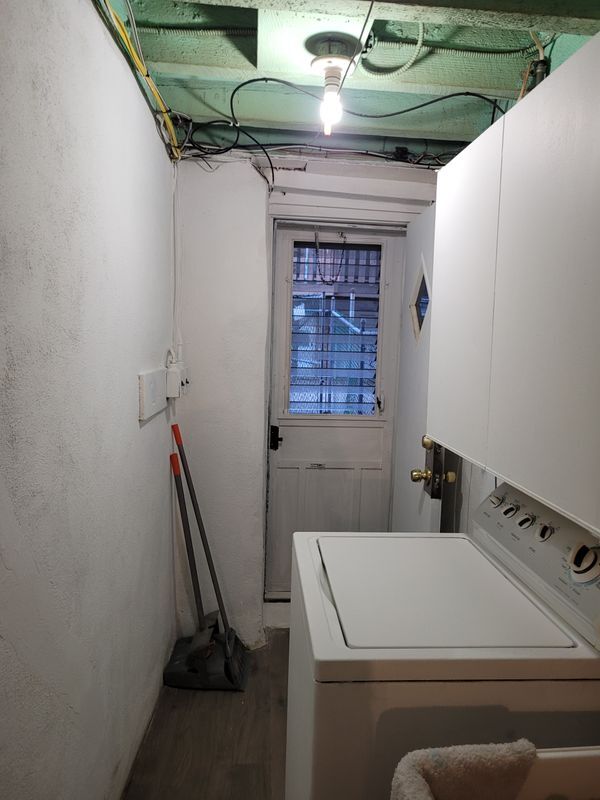 Building Photo - 4151 Gilham St