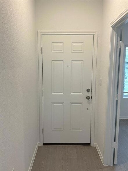 Building Photo - 203 Herald Dr