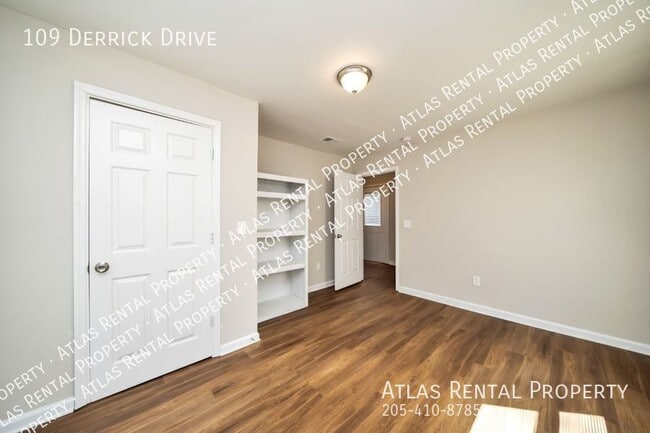 Building Photo - 109 Derrick Dr