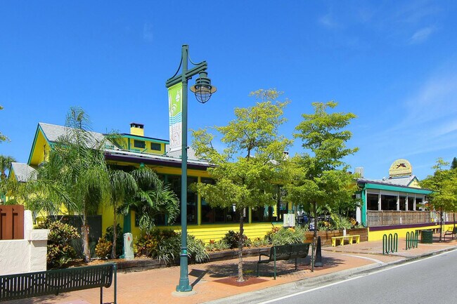 Building Photo - 5400 Ocean Blvd