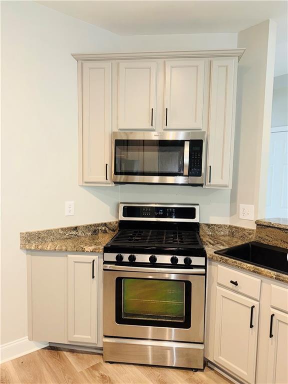 Building Photo - 2887 Montview Dr SW