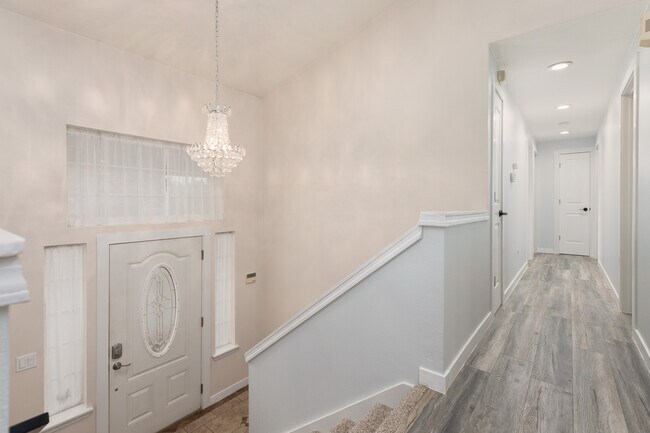 Building Photo - 8529 199th St Ct E