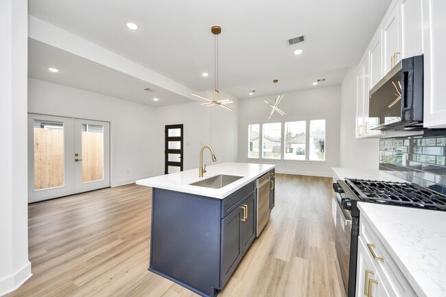 Building Photo - 9309 Caddo Rd