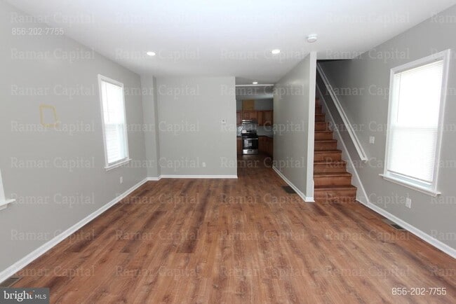 Building Photo - 1123 Cambridge St