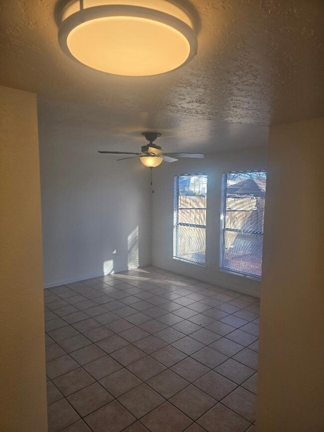 Building Photo - 1719 Siri Dharma Ct