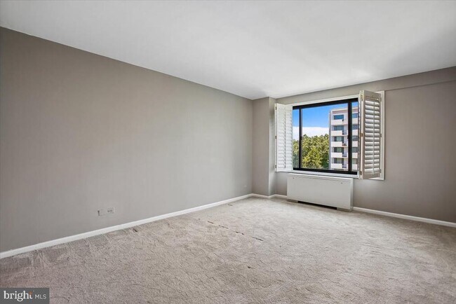 Building Photo - 4501 Arlington Blvd