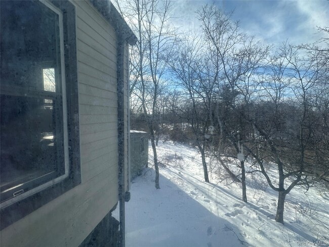 Building Photo - 496 Mountainview Ave