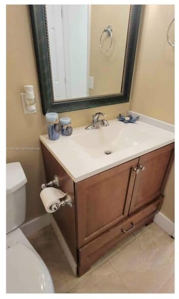 Building Photo - 2228 Polk St