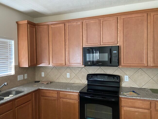 Building Photo - 18011 Rustic Brook Ct