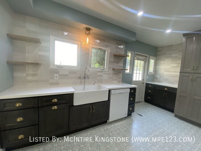 Building Photo - Hidden Gem in South Pasadena