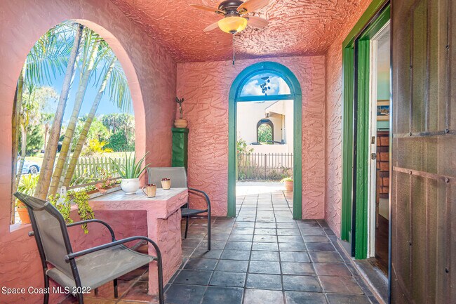 Building Photo - 27 E Ave A