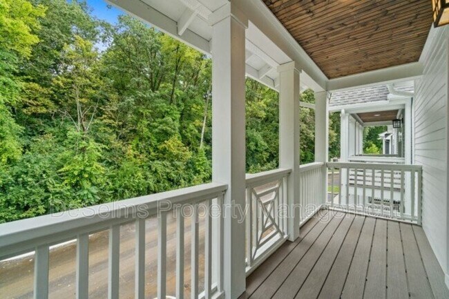 Building Photo - 759 Mill Creek Meadow Dr