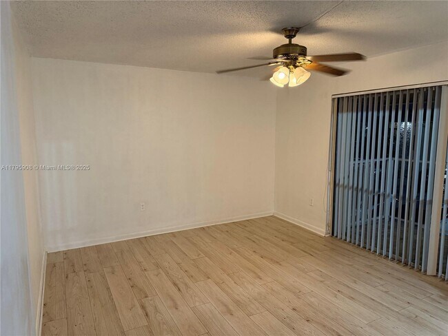 Building Photo - 7711 SW 56th St