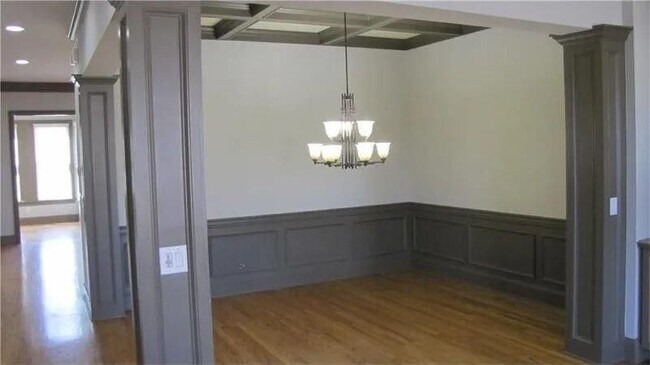 Building Photo - 6556 Bennington Bluff Ct