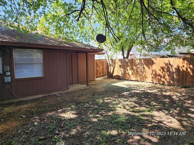 Building Photo - 517 Gibbins Ct