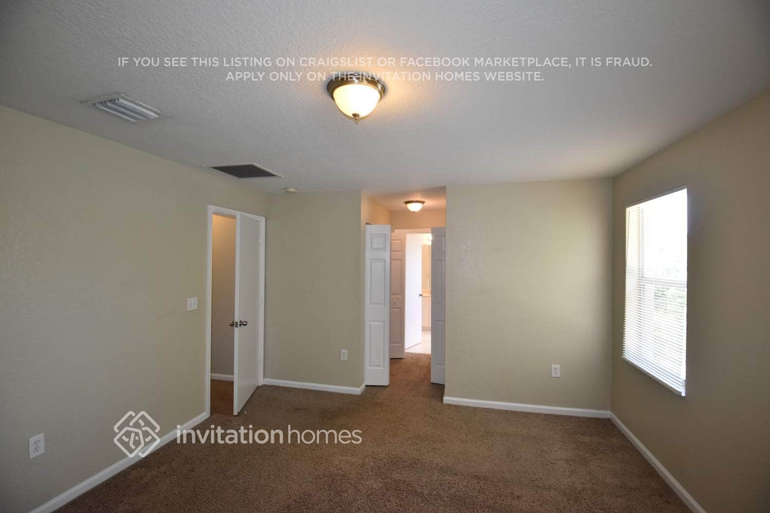 Building Photo - 4293 SW 128th Ave