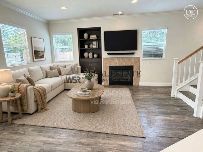 Building Photo - 5798 Mapleview Dr