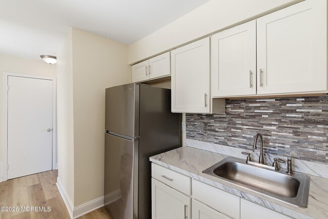 Building Photo - 40 Greenwood Loop Rd