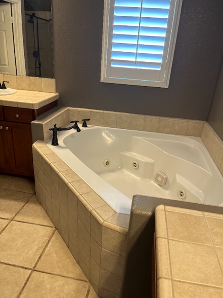 Building Photo - 37133 Kingcup Terrace