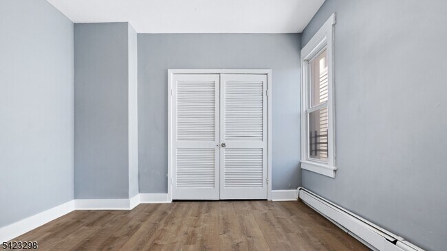 Building Photo - 126 N 14th St