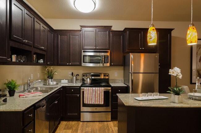 Building Photo - Siena Apartment Homes